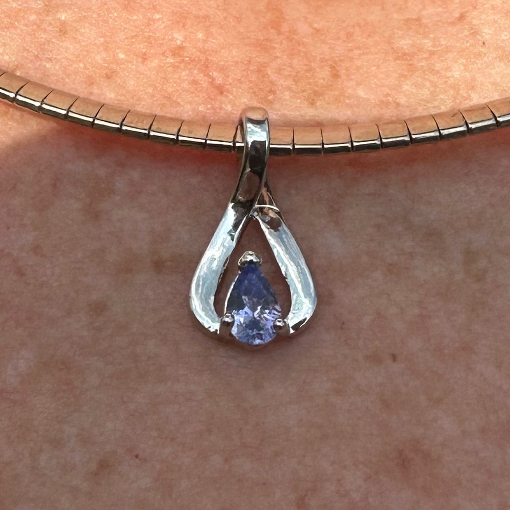 Elegant Tanzanite Pendant, 18” Silver Necklace New In Package